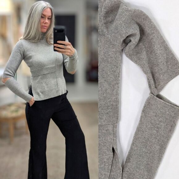 Coolio Cashmere Turtleneck - Picture 2 of 7